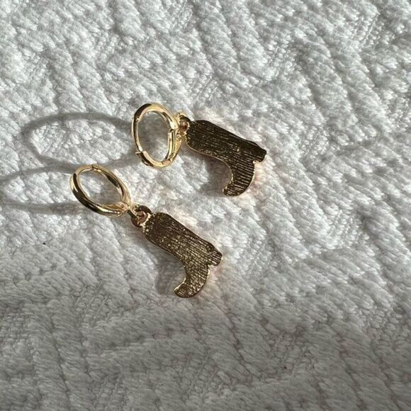 Country Western Pink Gold Tone Mini Cowboy Boot Earrings Rodeo Cowgirl Festival - Picture 3 of 7